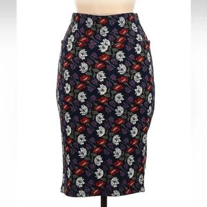 LuLaRoe Floral Tulips Garden Party Red & Purple Cassie Pencil Skirt Size S Small